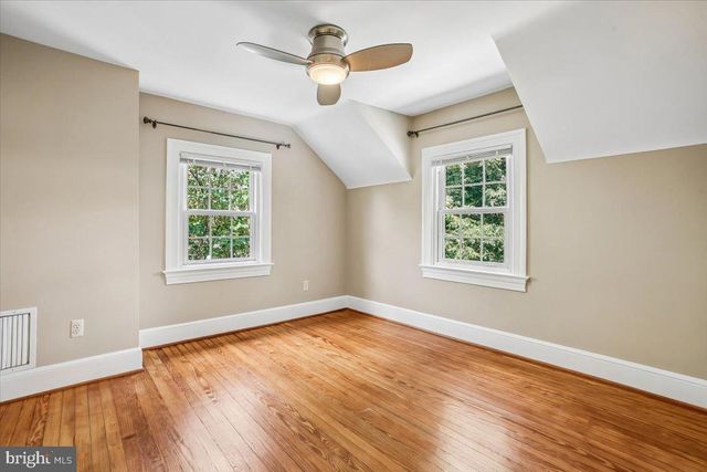 2703 13TH ST S, Arlington, VA 22204