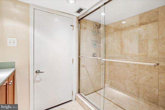 2703 13TH ST S, Arlington, VA 22204