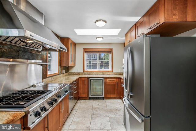 2703 13TH ST S, Arlington, VA 22204