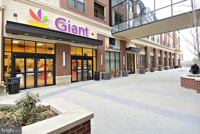 2703 13TH ST S, Arlington, VA 22204