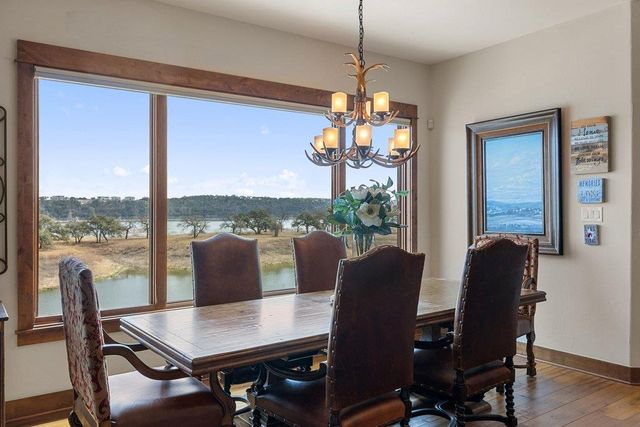 2217 Seabiscuit CV 113, Spicewood, TX 78669