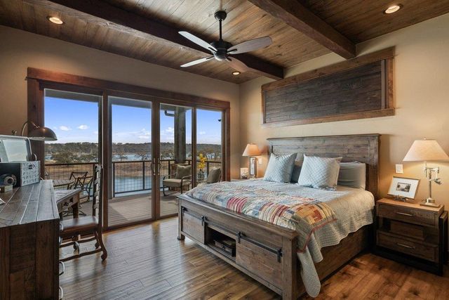 2217 Seabiscuit CV 113, Spicewood, TX 78669