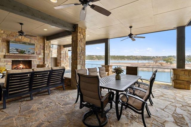 2217 Seabiscuit CV 113, Spicewood, TX 78669