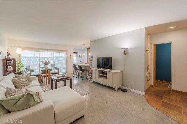 8710 Delgany 3, Playa Del Rey, CA 90293