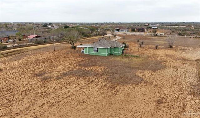 420 N Los Cenizos Road, Sullivan City, TX 78595