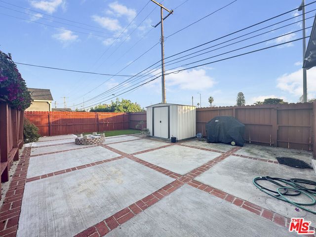 5962 W 85th Place, Los Angeles, CA 90045