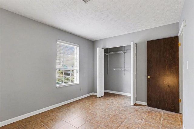 2571 Stratford Lane, Morrow, GA 30260