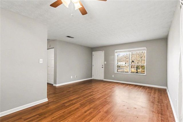 2571 Stratford Lane, Morrow, GA 30260