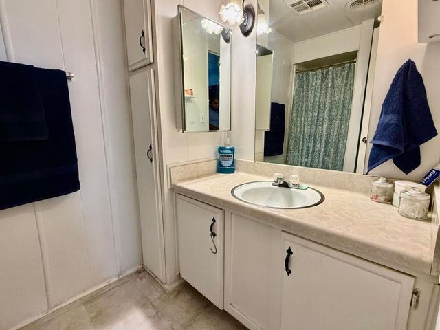 32220 San Miguelito Drive, Thousand Palms, CA 92276