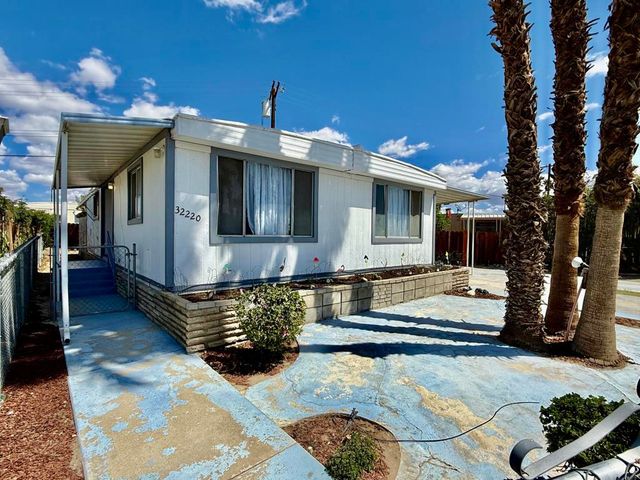 32220 San Miguelito Drive, Thousand Palms, CA 92276