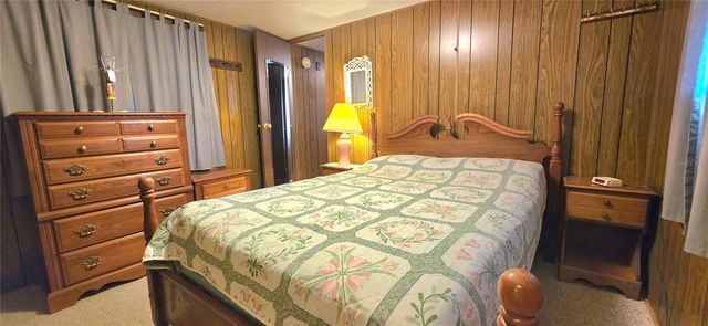 37113 LOIS AVENUE, Zephyrhills, FL 33542