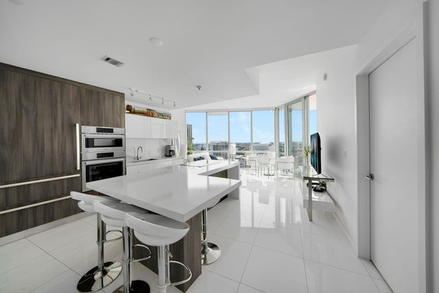 851 NE 1st Avenue 2410, Miami, FL 33132