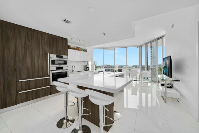 851 NE 1st Avenue 2410, Miami, FL 33132