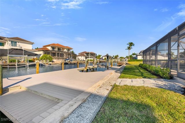 385 Willet AVE, Naples, FL 34108