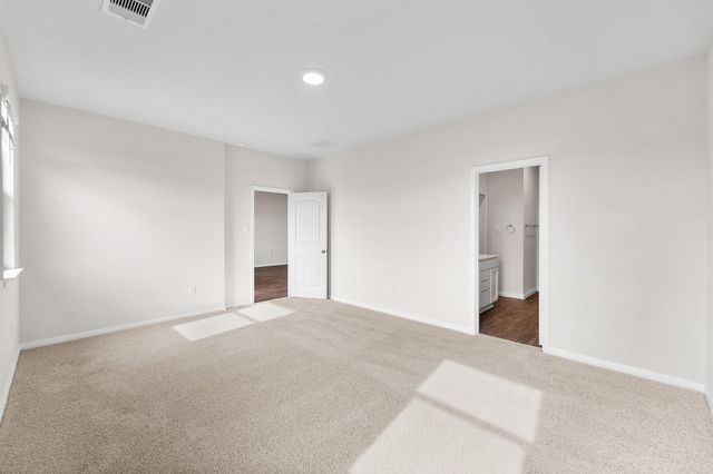 225 Caddo bend DR, Kyle, TX 78640