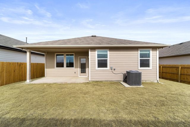 225 Caddo bend DR, Kyle, TX 78640