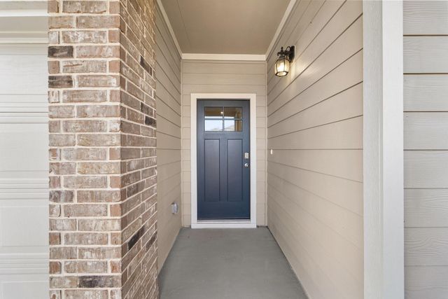 225 Caddo bend DR, Kyle, TX 78640