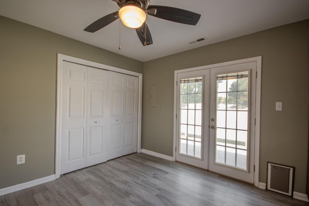 Image 14 of property listing at 11956 ROBYN LN, Princess Anne, MD 21853