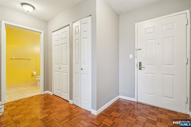 100 Old Palisade Road L7, Fort Lee, NJ 07024