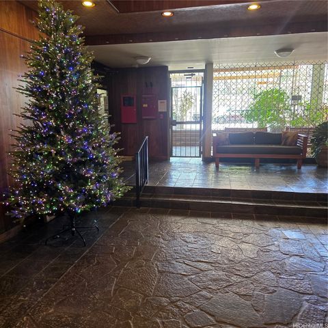 2444 Hihiwai Street 2304, Honolulu, HI 96826