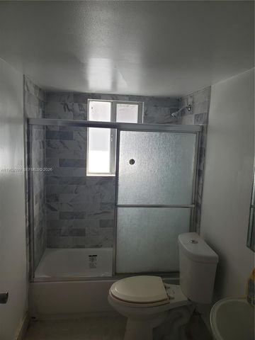 1930 NW 119th St 722, Miami, FL 33167