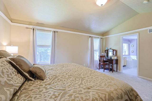 1147 Stableview Circle, Hamilton Twp, OH 45039