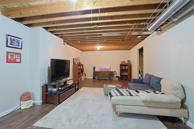 1147 Stableview Circle, Hamilton Twp, OH 45039