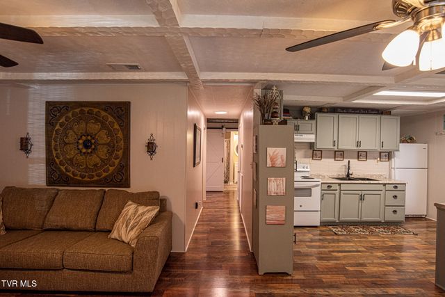 41829 Wilderness Road, Pennington Gap, VA 24277