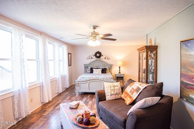 41829 Wilderness Road, Pennington Gap, VA 24277