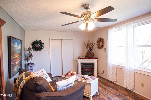 41829 Wilderness Road, Pennington Gap, VA 24277