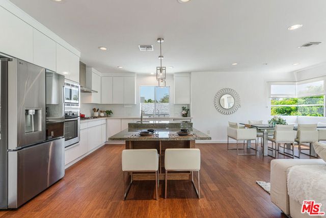 10336 Monte Mar Drive, Los Angeles, CA 90064