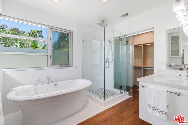 10336 Monte Mar Drive, Los Angeles, CA 90064