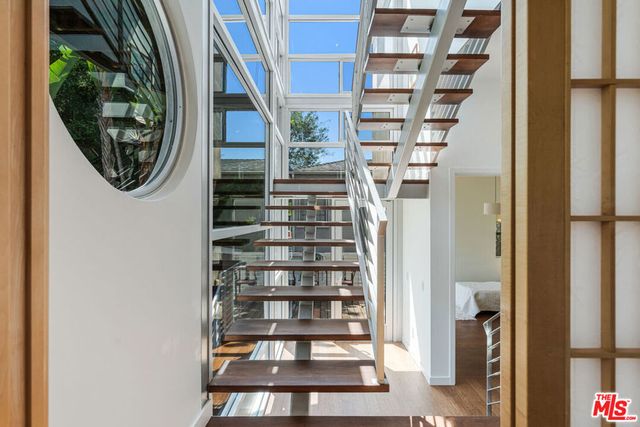 10336 Monte Mar Drive, Los Angeles, CA 90064