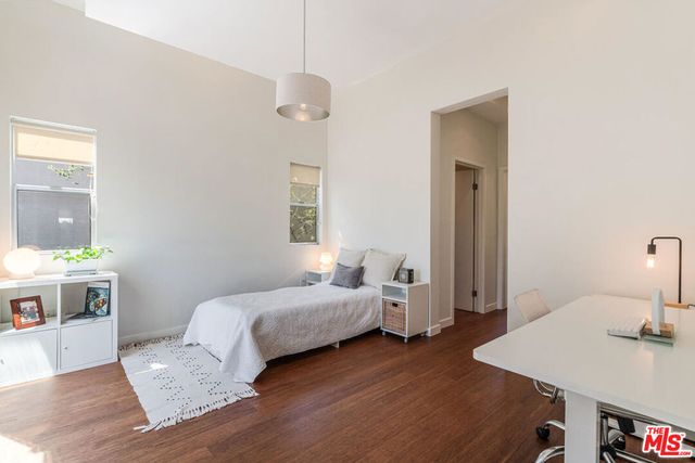 10336 Monte Mar Drive, Los Angeles, CA 90064