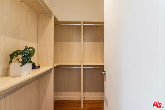 10336 Monte Mar Drive, Los Angeles, CA 90064