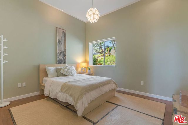 10336 Monte Mar Drive, Los Angeles, CA 90064