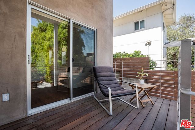 10336 Monte Mar Drive, Los Angeles, CA 90064