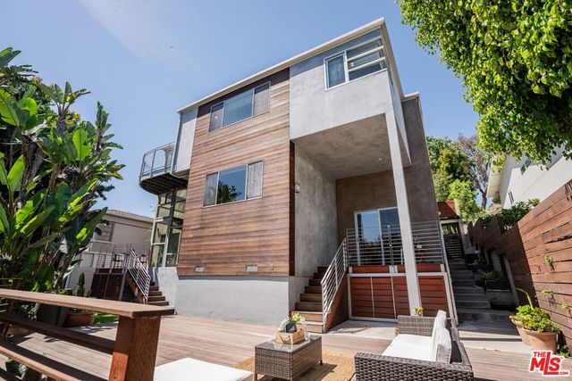 10336 Monte Mar Drive, Los Angeles, CA 90064