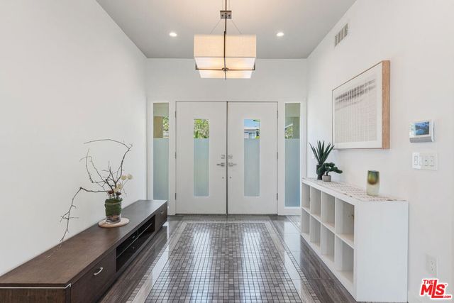 10336 Monte Mar Drive, Los Angeles, CA 90064