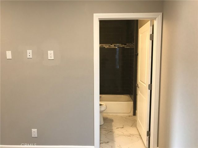 220 E 61st, Los Angeles, CA 90003