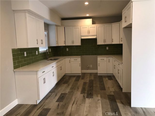 220 E 61st, Los Angeles, CA 90003