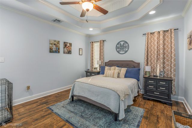 610 Glenshire Drive, Bossier City, LA 71111