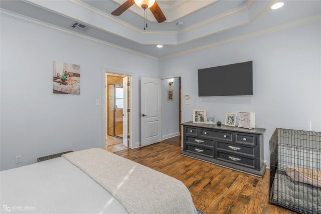 610 Glenshire Drive, Bossier City, LA 71111