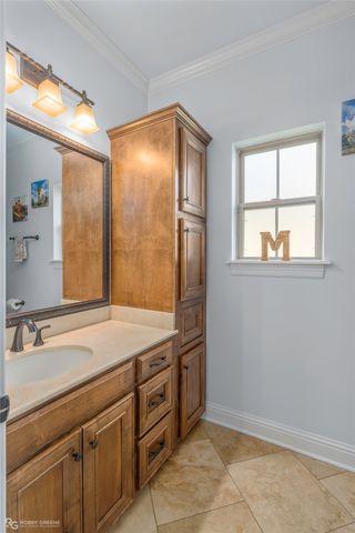 610 Glenshire Drive, Bossier City, LA 71111