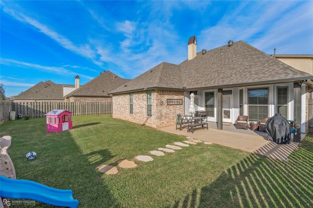 610 Glenshire Drive, Bossier City, LA 71111