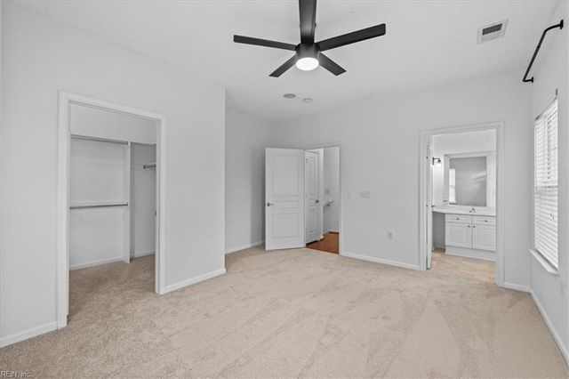 2044 Smallbrooke CT, Virginia Beach, VA 23454