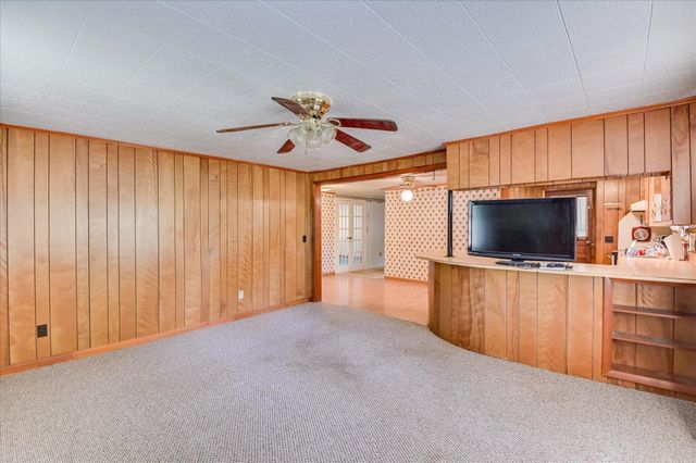 270 Pine Street, Gloverville, SC 29828