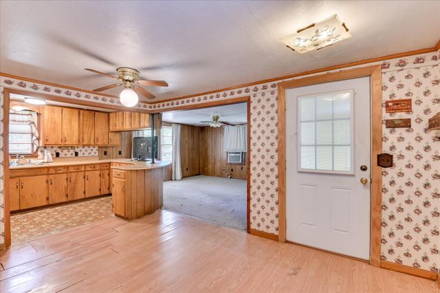 270 Pine Street, Gloverville, SC 29828
