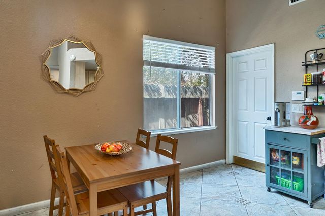8424 Honeycomb Way, Sacramento, CA 95828