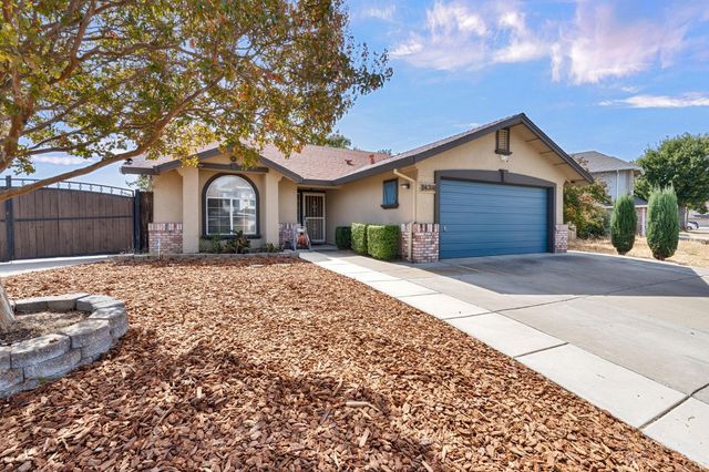 8424 Honeycomb Way, Sacramento, CA 95828
